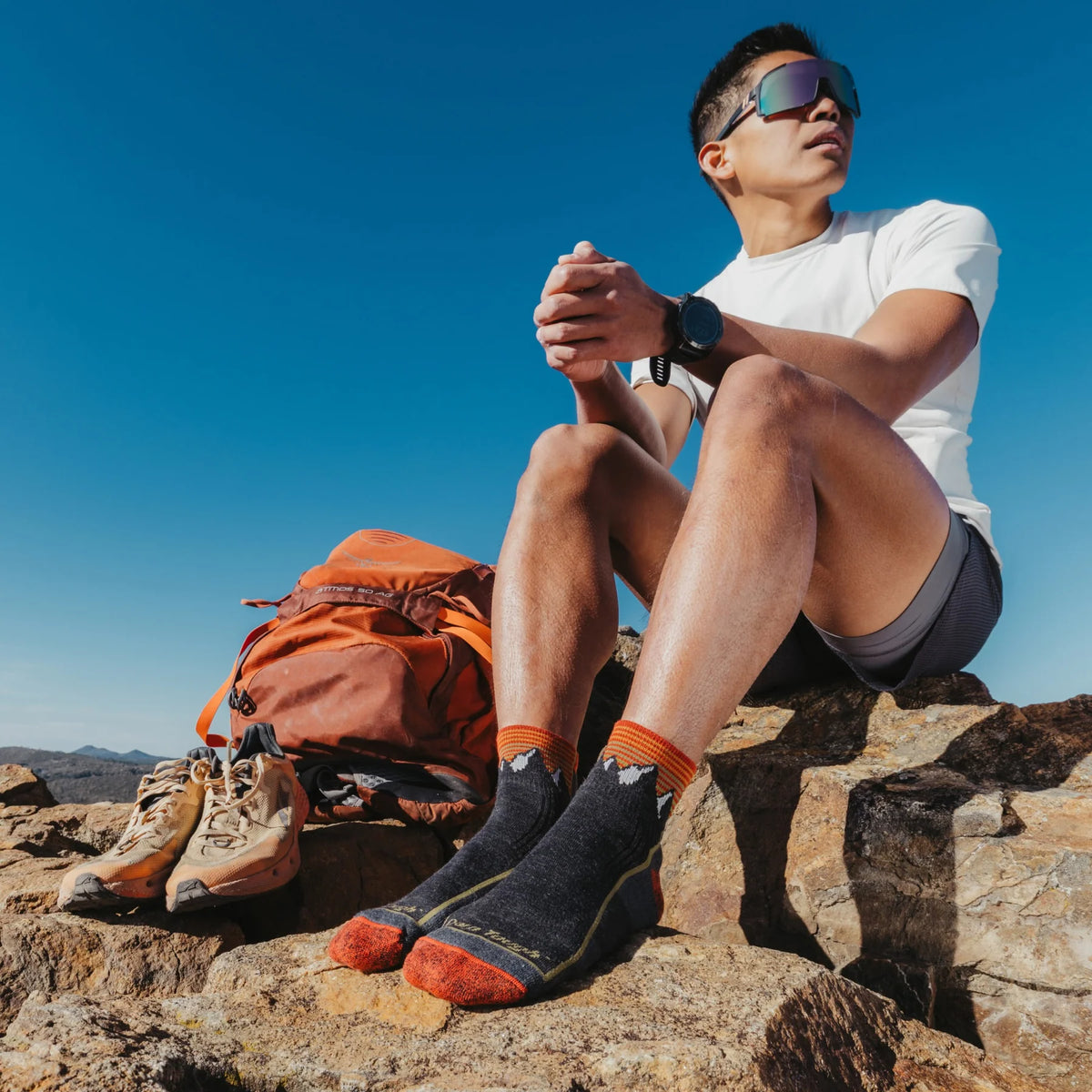 Men's Hiker 1/4 Midweight Hiking Sock