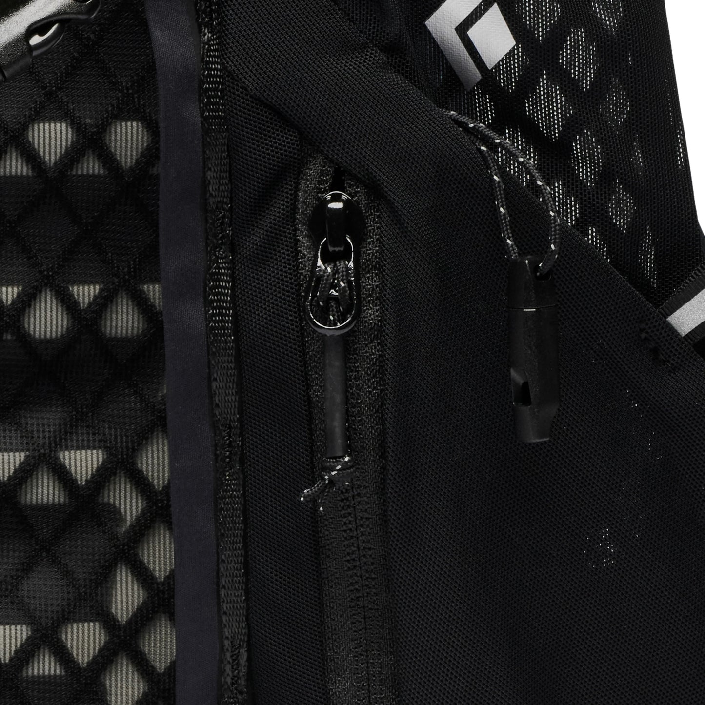 Distance 15 Backpack Womens