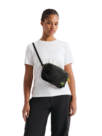 Heliad Crossbody