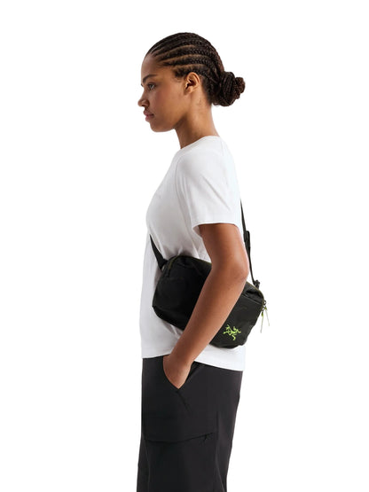 Heliad Crossbody