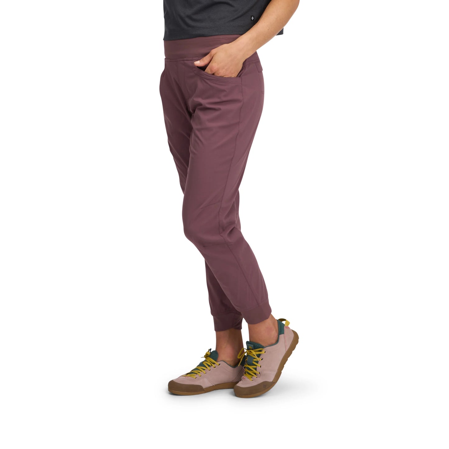 Women's Technician Jogger Pants