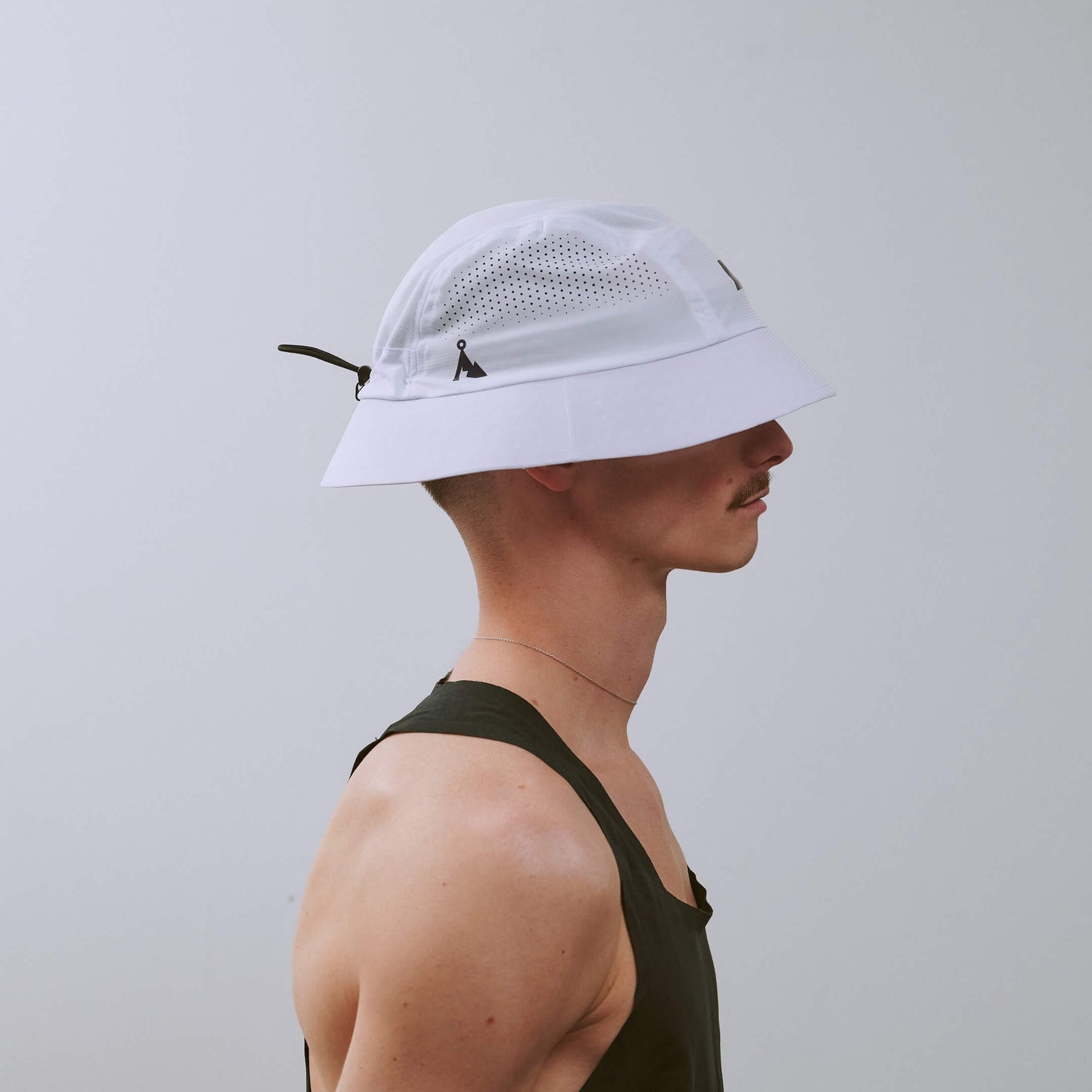 Feather Racing Bucket Hat
